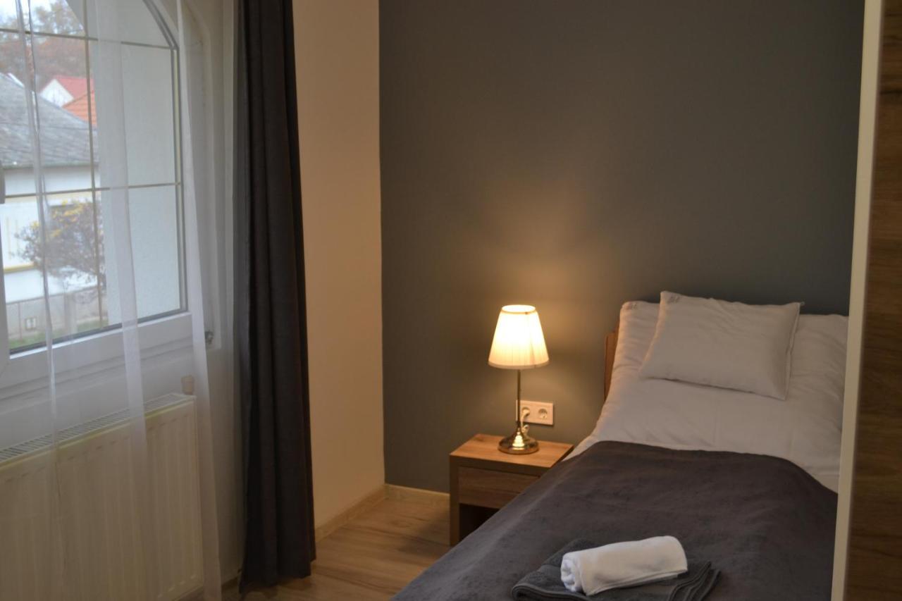 Fonix Design Rooms Debrecen Ngoại thất bức ảnh